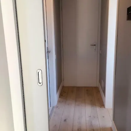 Smart *
